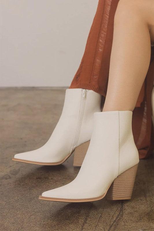 D-SONIA-WESTERN, ANKLE BOOT.