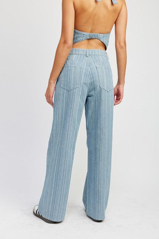 MID RISE WIDE LEG PANTS.