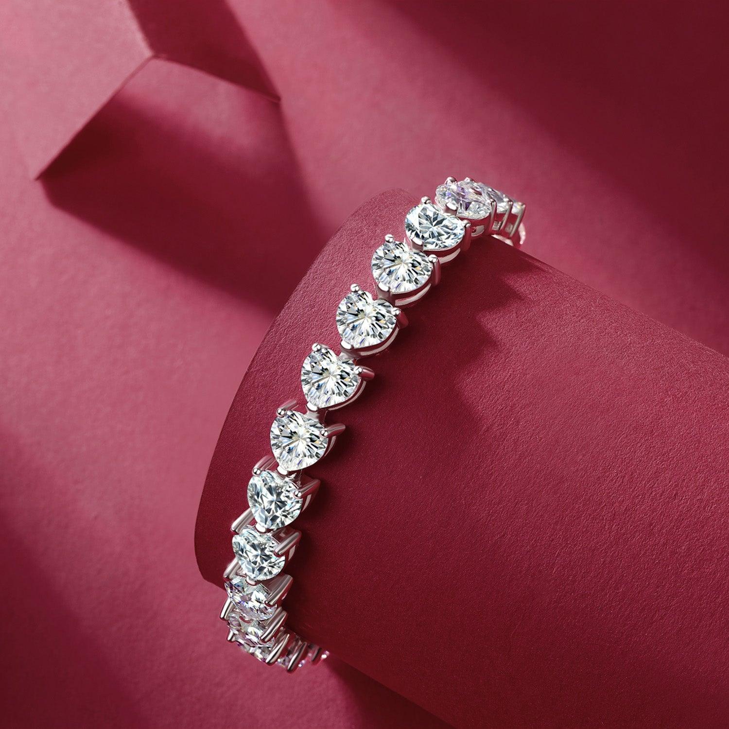 24 Carat Moissanite 925 Sterling Silver Heart Bracelet - SHANKARA CHÉRIE