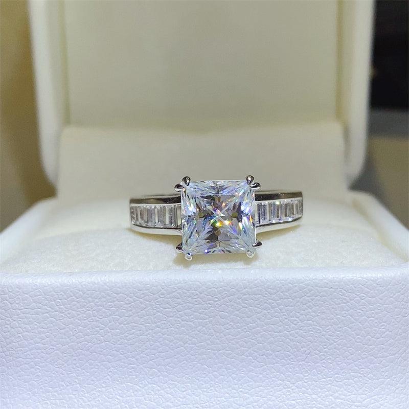 3 Carat Moissanite 925 Sterling Silver Square Shape Ring - SHANKARA CHÉRIE