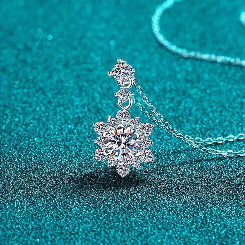 1 Carat Moissanite Zircon 925 Sterling Silver Necklace.