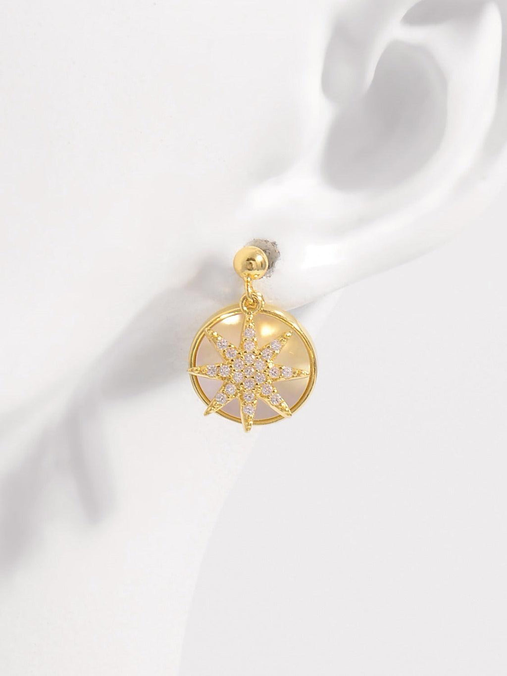 18K Gold-Plated 925 Sterling Silver Star Shape Earrings.