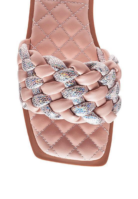 ALLIUM METALLIC WOVEN STRAP FLATS.