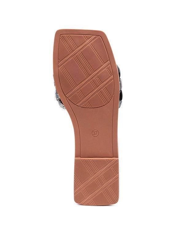 ALLIUM METALLIC WOVEN STRAP FLATS.