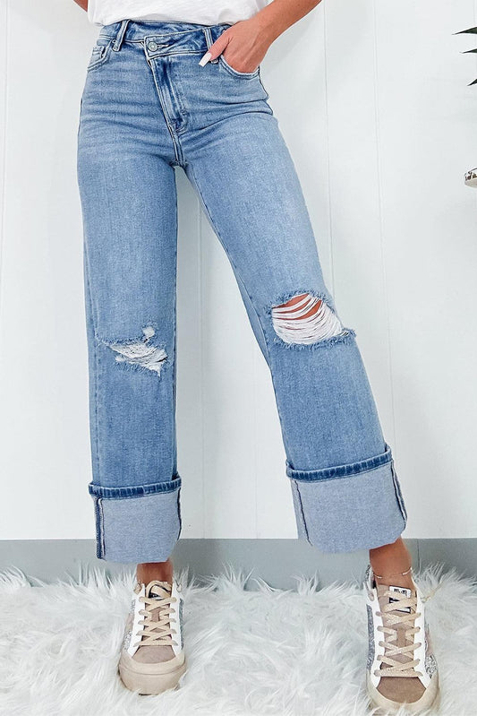 Distressed Straight Jeans with Pockets.