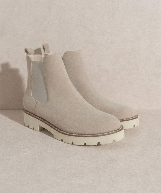 Oasis Society Gianna - Chunky Sole Chelsea Boot - SHANKARA CHÉRIE