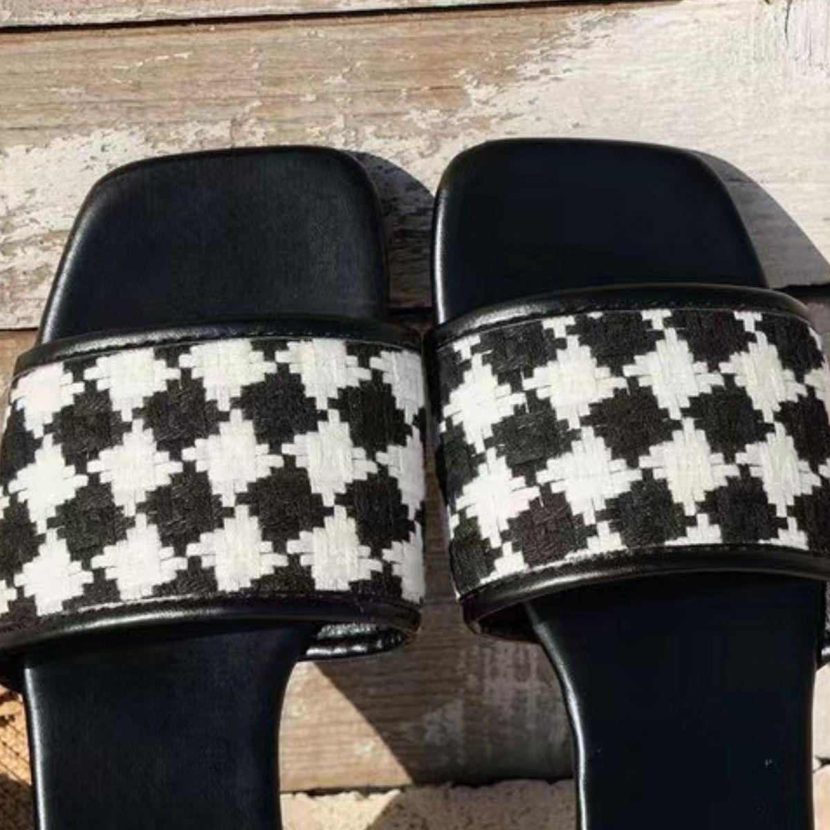 Plaid Open Toe Flat Sandals - SHANKARA CHÉRIE